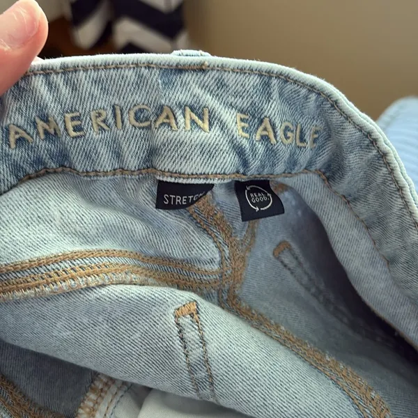 Women’s American Eagle jeans - Image 7