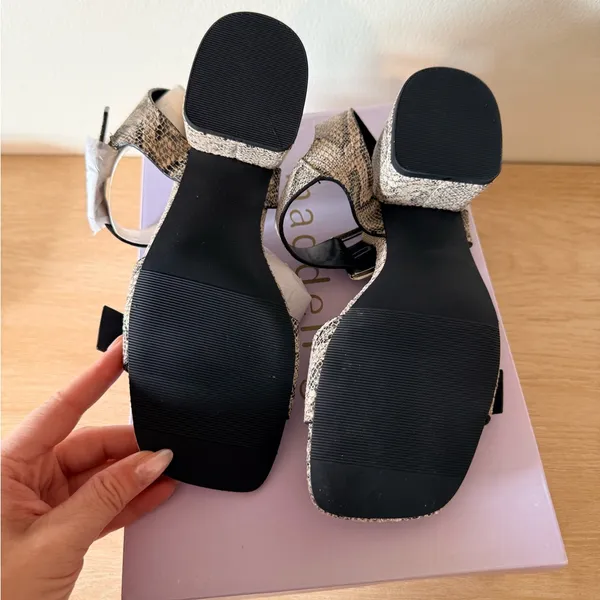Madden Girl Snakeskin Patterned Women's Sandals - Image 5