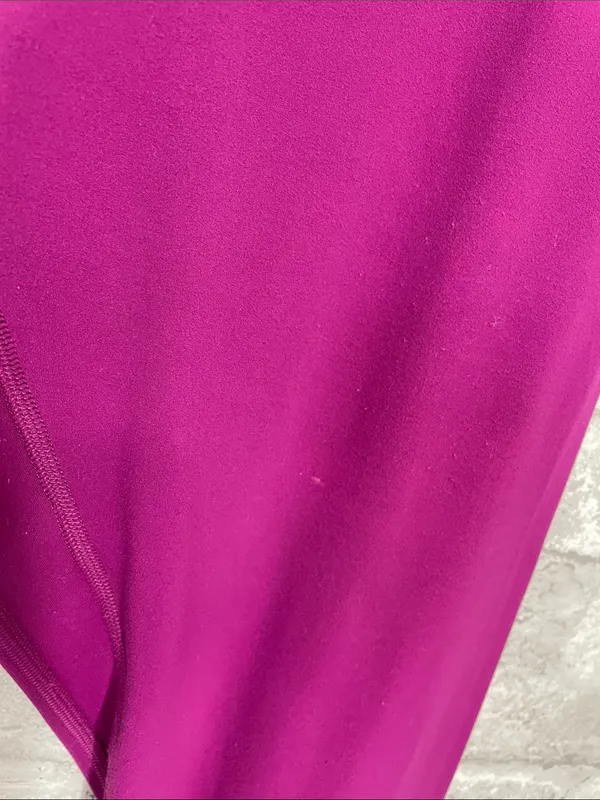 Lululemon Align Pant II 25"
Deep Fuschia - Image 2