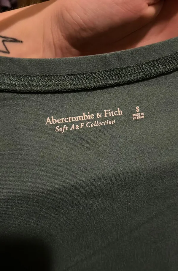 Abercrombie Soft Ribbed Crop - Image 2