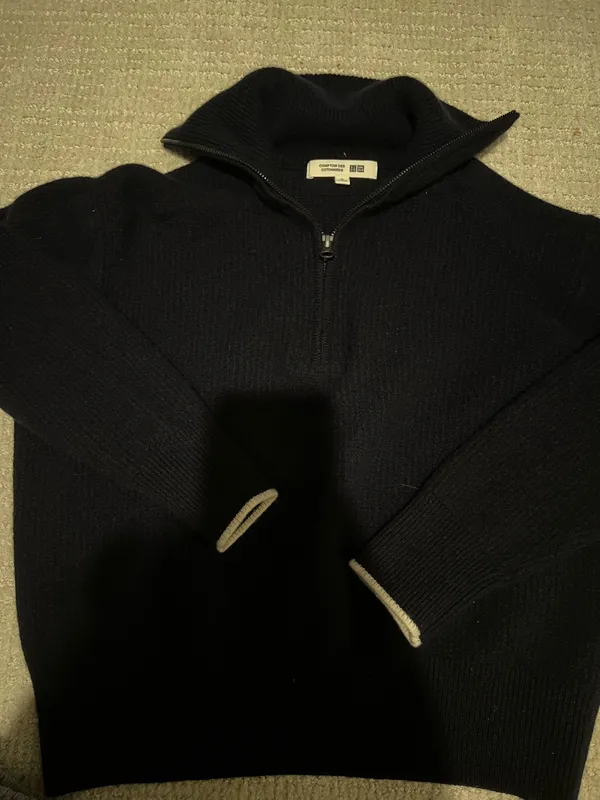 Uniqlo Quarter-Zip Sweater - Image 3