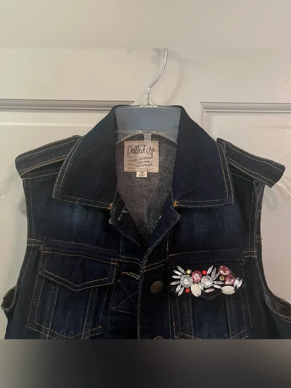 Dolled Up Vintage Women’s Dark-wash Denim Vest with Beaded Embellished Pocket - Image 6