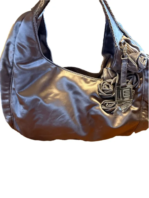 Libby Edelman 2017 Silk Blend Hobo Metallic Rose Shoulder Bag in Silver NEW - Image 2