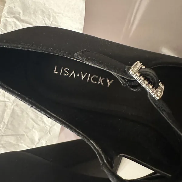 Lisa Vicky Black Satin Platform Heels - NIB - Size 7.5 - Image 10