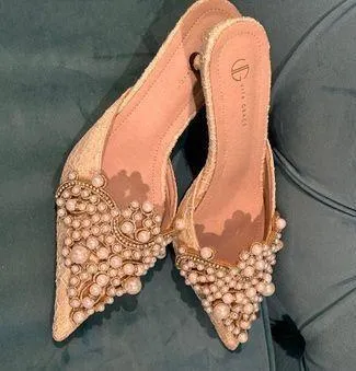 Vita Grace Women's Beaded Kitten Heel Slip-On Mule size 7 - Image 4