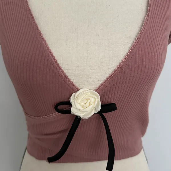 PacSun cream camellia & black bow mauve wrap crop top - Image 3