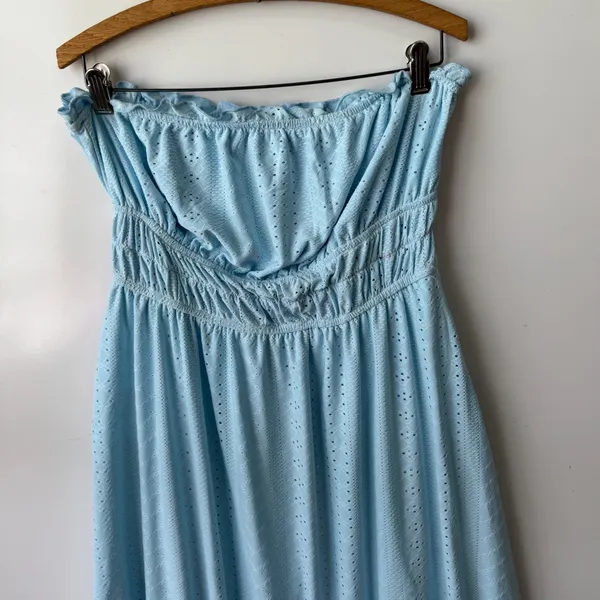 Eyelet Maxi‎ Dress Strapless Ruffle Trim Smocked Blue Dress Size M - Image 6