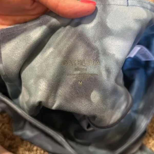 Athleta Elation Blue Tie Dye Print Leggings Medium - Image 7