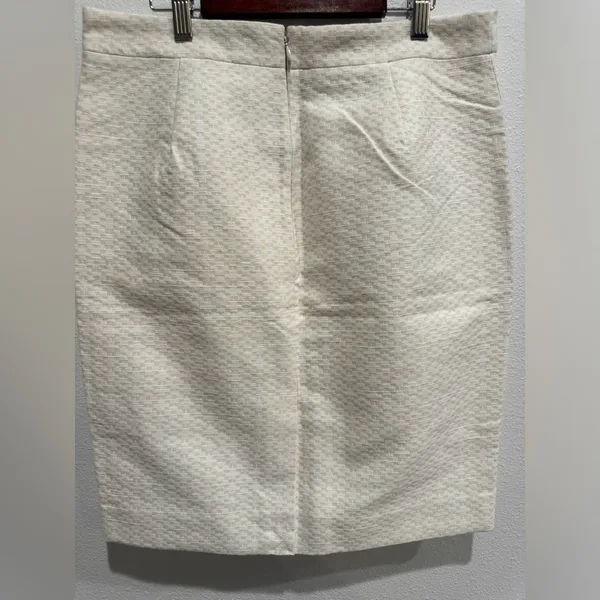 NWT J Crew size 6 pencil skirt cream/taupe pattern - Image 3