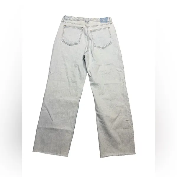 👖‎ Abercrombie & Fitch Curve Love 90s Relaxed Jeans Light Wash Size 31 / 12 👖 - Image 4