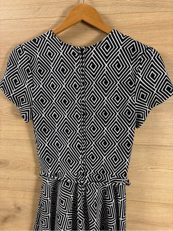 SMAK PARLOUR Black/White Geometric Faux Wrap Dress SMALL - Image 15
