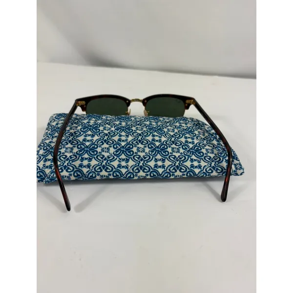 Ray-Ban Clubmaster Tortoise Sunglasses - Image 5