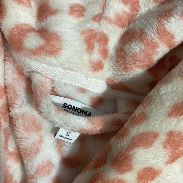 Robe Pink - Image 2
