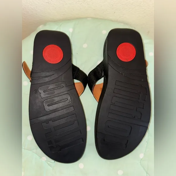 Fitflop Black Textured Sandals Womens size 10 - Image 12