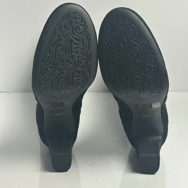 Clarks Tamryn Leaf Black Suede Knee High Block Heel Boots 9M - Image 12