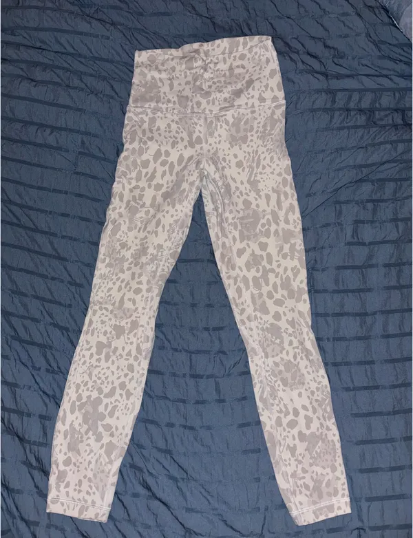 Lululemon Leggings Align 25" - Image 2