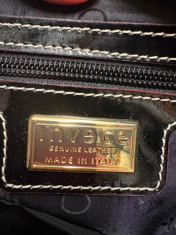Invece Arcadia Black Patent Dome Handbag. Made in Italy - Image 6