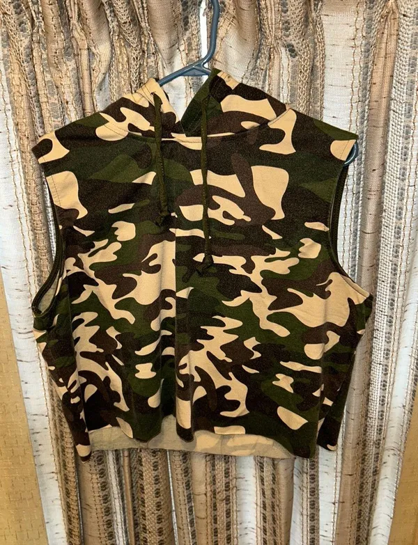 Thrill Camouflage Shorts Set - Image 2