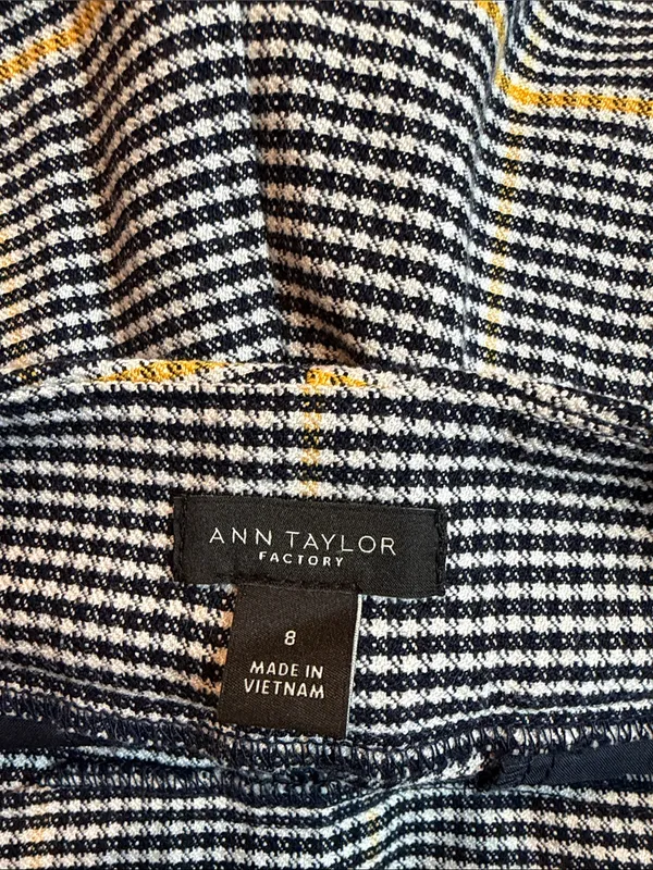 ANN TAYLOR houndstooth dress pants - Image 4