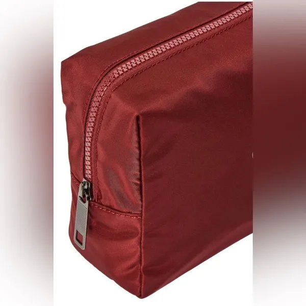 Lululemon All Your Small Things Pouch 4L Roman Red - Image 2