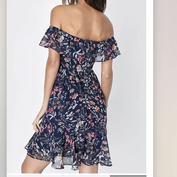 NWT Lulus My Favorite Navy Blue Floral Print Off the Shoulder‎ Dress Size MEDIUM - Image 4