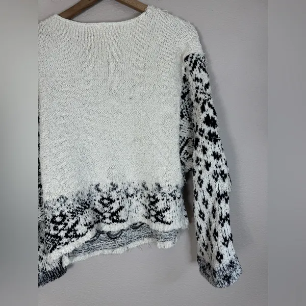 Free People Midnight Beach Oversized Sweater in Evening Ivory Combo size XS $168 - Image 9