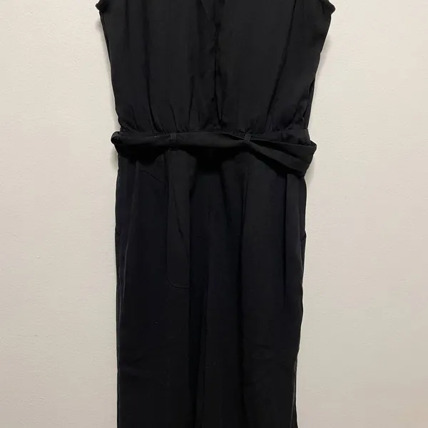 Abercrombie & Fitch Black V- Neck Sleeveless Jumpsuit - Image 4