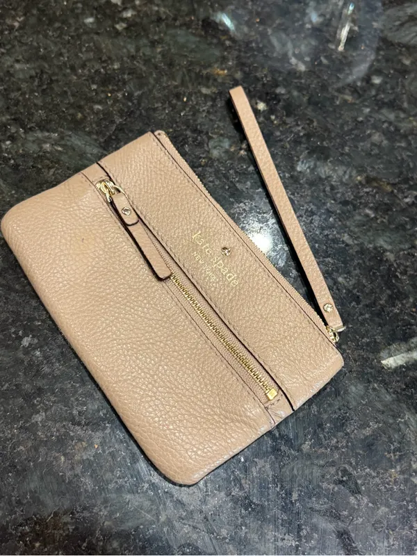 Kate Spade Beige Pebbled Leather Wristlet with Front zipper pocket. - Image 9