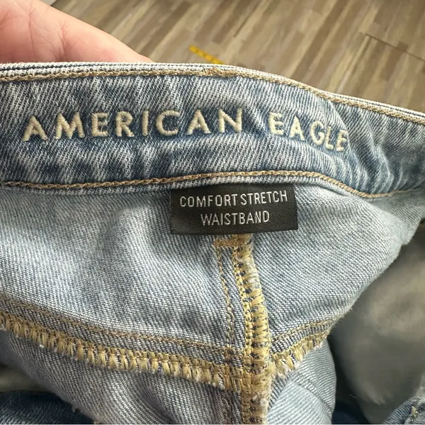 American Eagle Outfitters Ripped Denim Mom Jean Shorts, Size 4 - Image 7