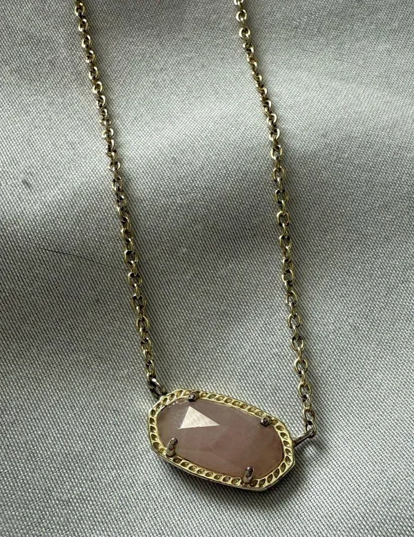 Rose Quartz Kendra Scott Necklace - Image 2