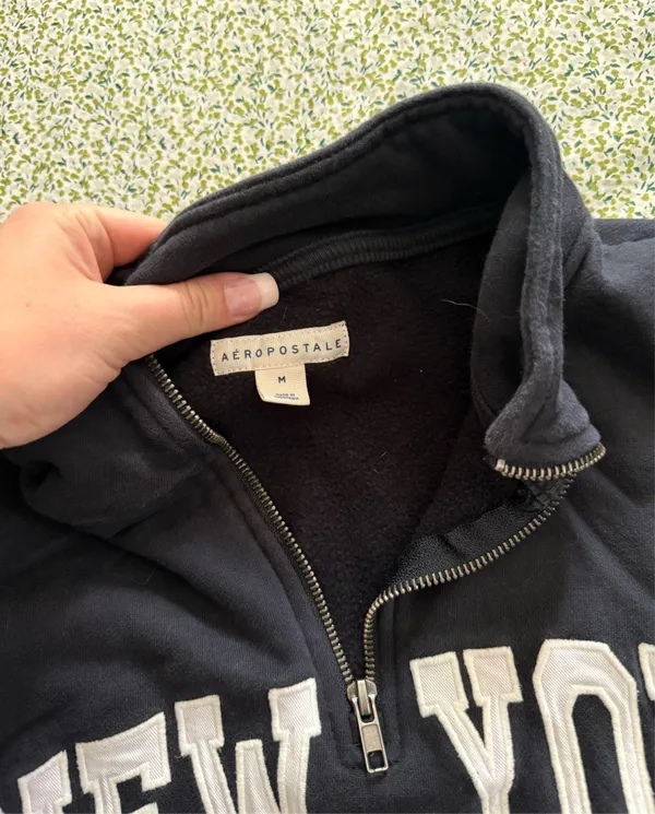 Zip up hoodie - Image 2