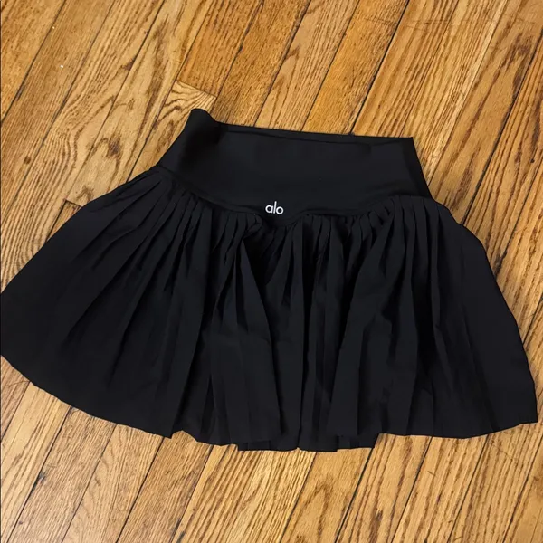 Alo tennis skirt - Image 4