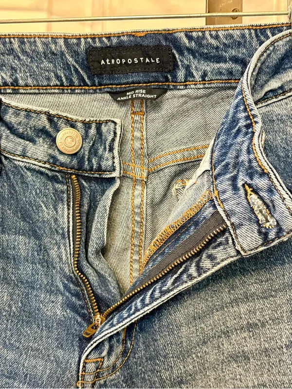 Aeropostale Aéropostale Mid-Rise Straight Ankle Jeans - Image 3