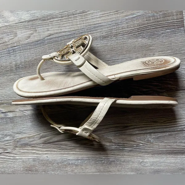 Tory Burch Women's Beige Sandals - Image 6