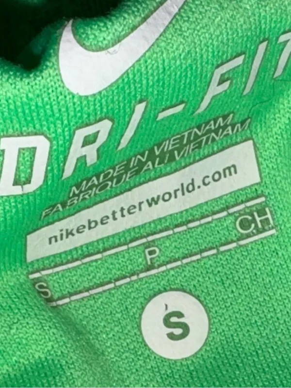 Nike Green and Yellow Athletic Shorts - Image 3