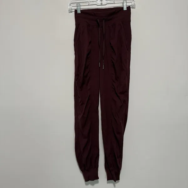 Lululemon Dance Studio Mid-Rise Jogger Swift *Full‎ Length in Purple Size 0 - Image 3