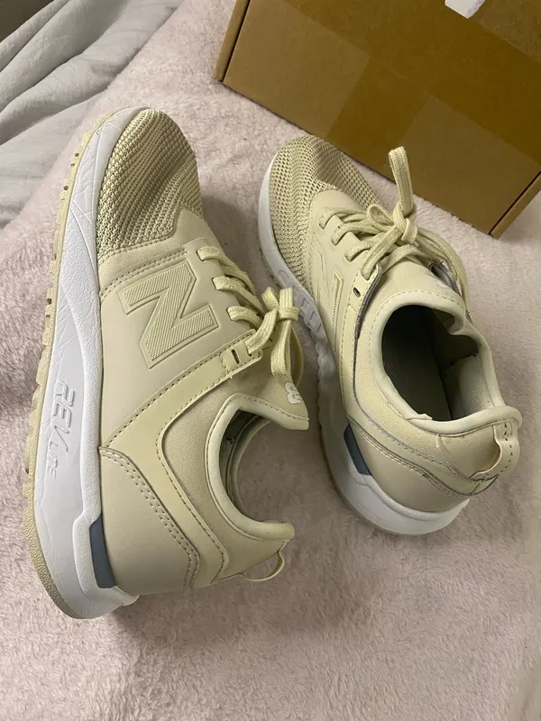 New Balance 247 Women's Classic Sport Shoes Tan Size 8.5 - Image 5