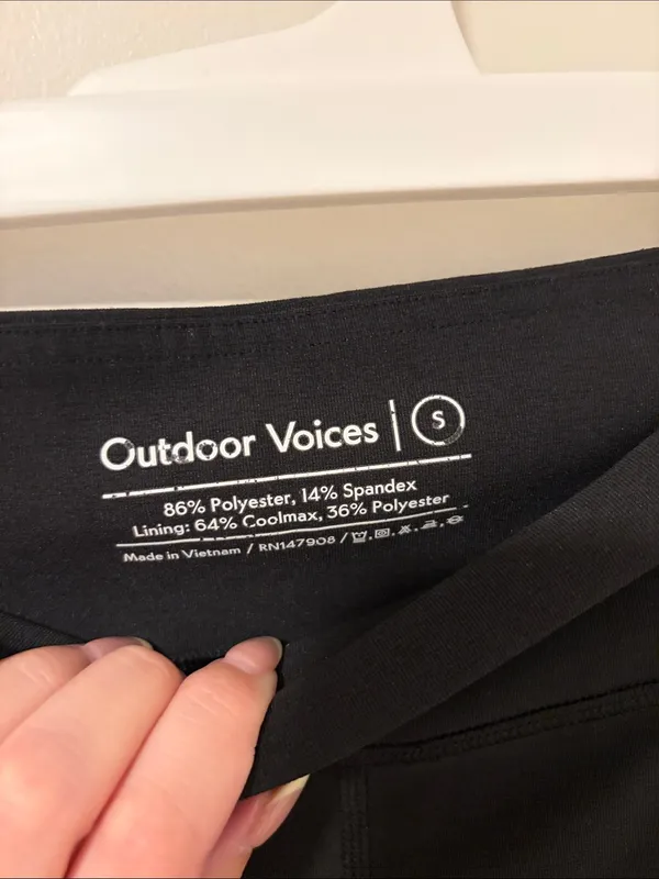 Outdoor Voices Black Biker Shorts Size Small - Image 4