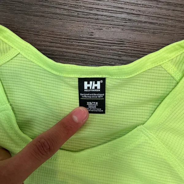 Helly Hansen Active Technical Mesh T-Shirt Neon Lime Green Logo Size XS TP - Image 3