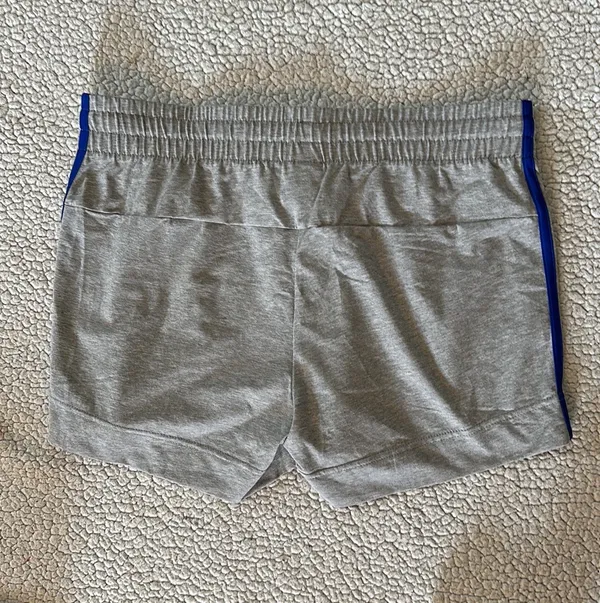 Adidas W AM Short - Image 3