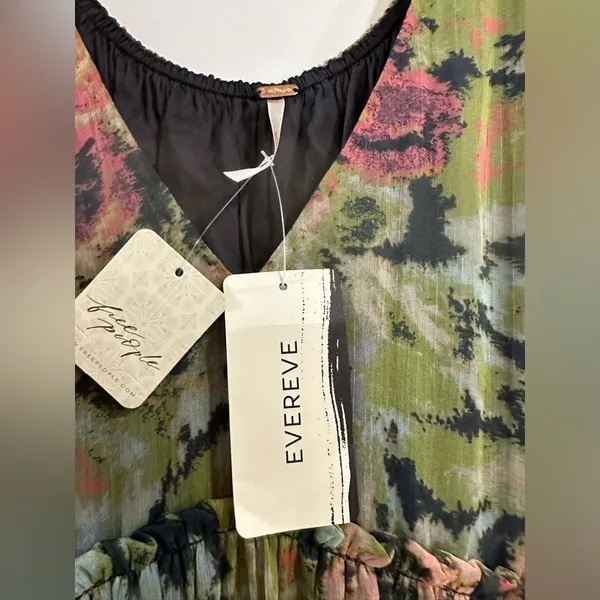 Free People NWT Evereve Dress Green Floral Medium Flowy‎ Beach Vacation - Image 7