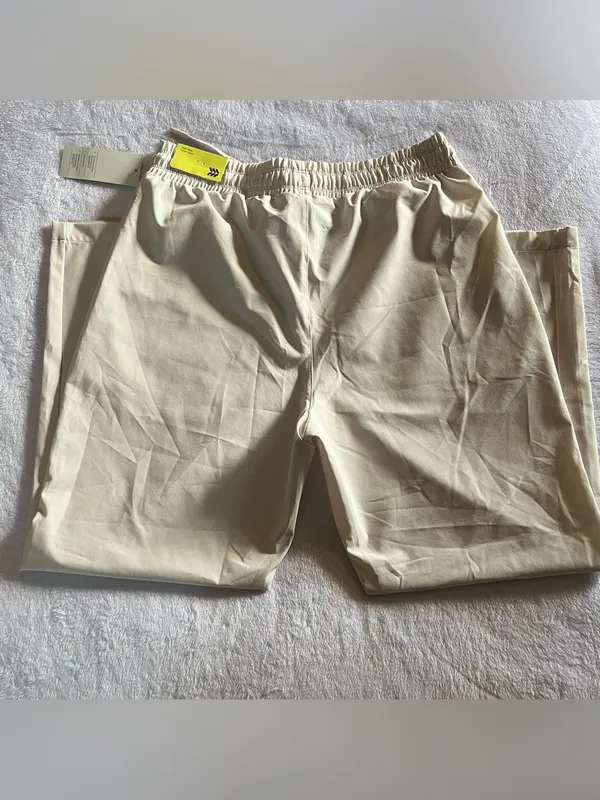all in motion Cream Cropped Drawstring Pants - Image 5
