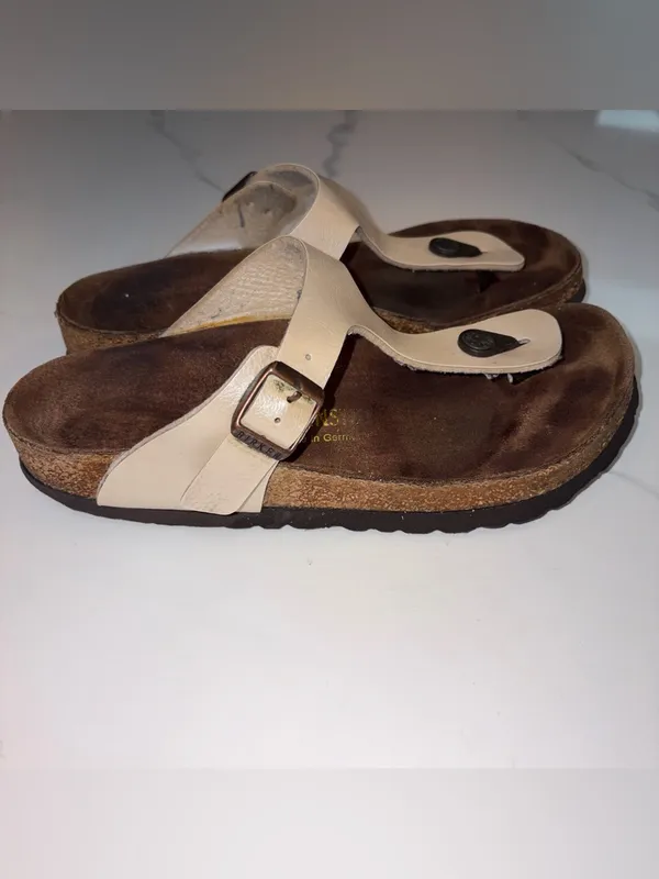 Birkenstock Gizeh Pearl White Size 38 - Image 6