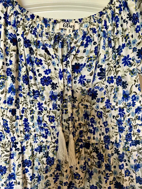 Hint of Blush - Adorable Blue Floral Dress - NWOT! - Image 2