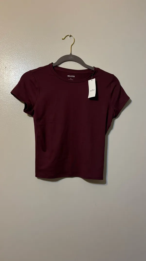 Hollister Seamless Tee - Image 2