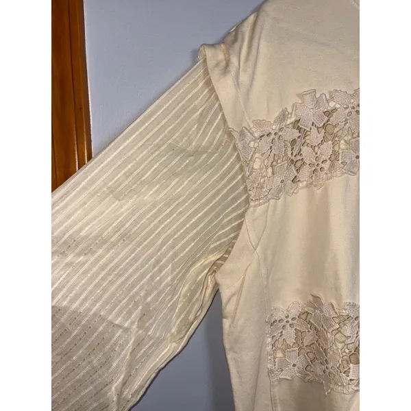 Anthropologie Floral Cutwork Pullover Cream Lace Panel Mixed Media Sweatshirt - Image 3
