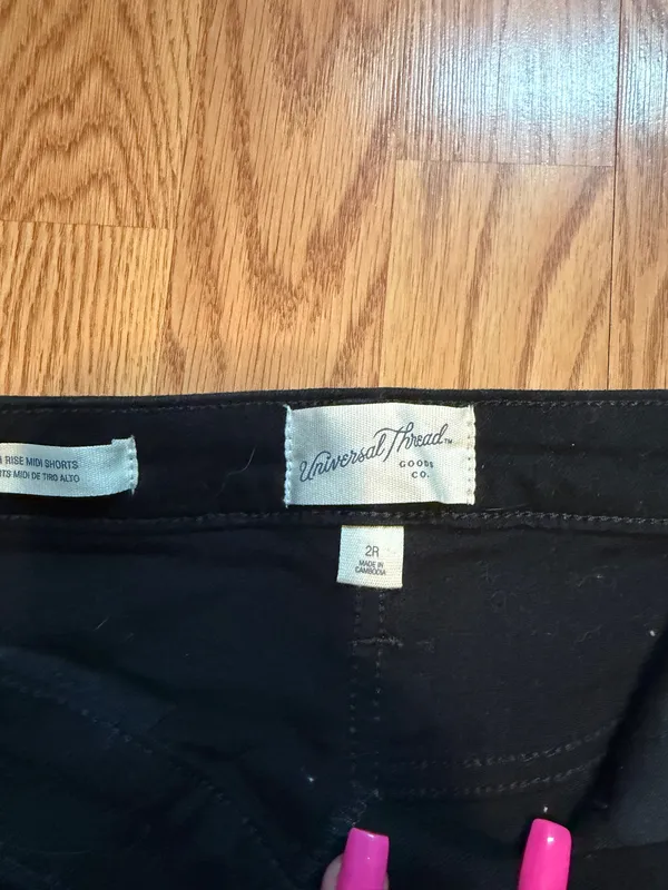 Universal Threads Shorts - Image 2