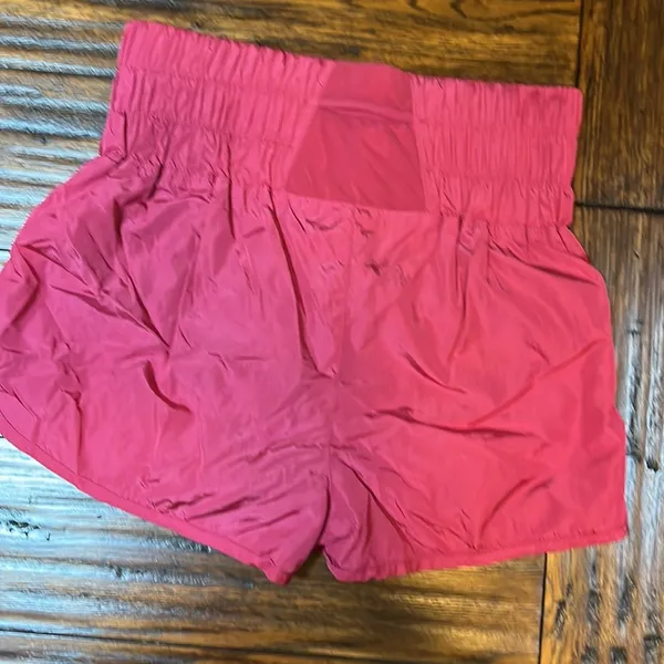 Free People Free Movement shorts - Image 4