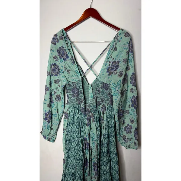 Free People a new way maxi in blue floral sz M - Image 6
