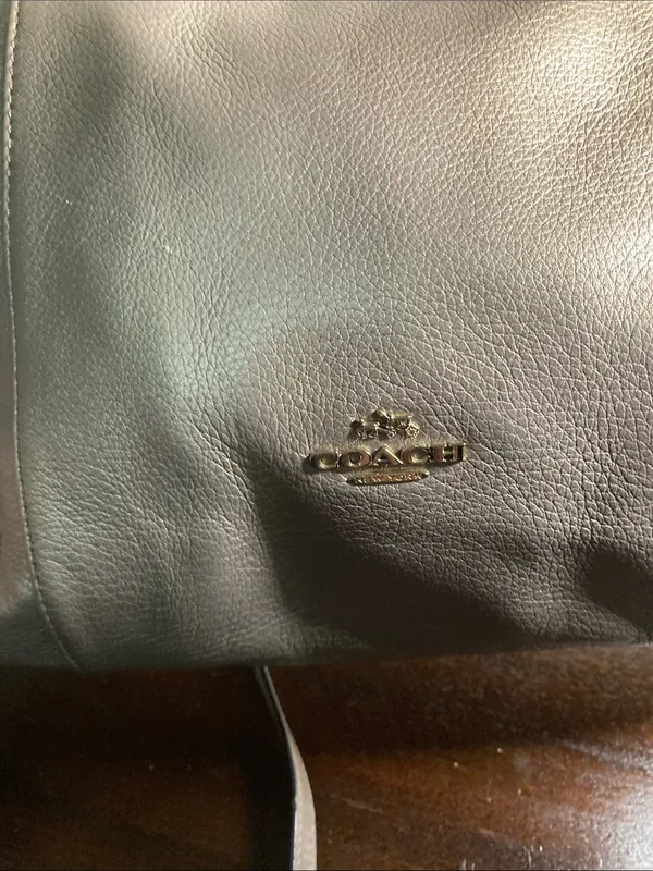 Coach Isabelle 2 way carry Pebbled Leather Shoulder or crossbody or tote - Image 3